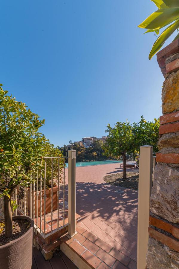 Taormina Skyline Villa Екстериор снимка